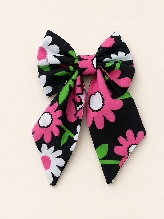 🌺 Midnight Blossom Hair Clip Bow
